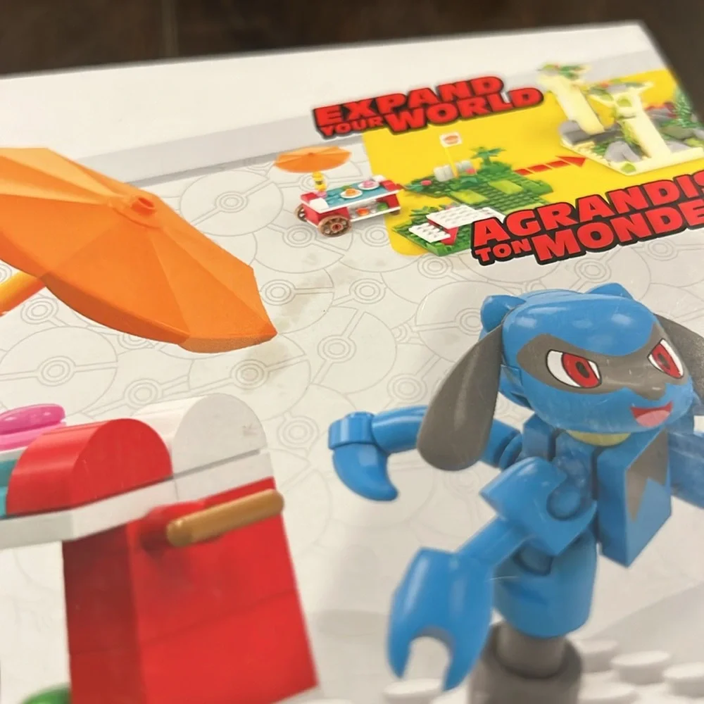Mega Pokemon Building Blocks - Picture 3 of 4